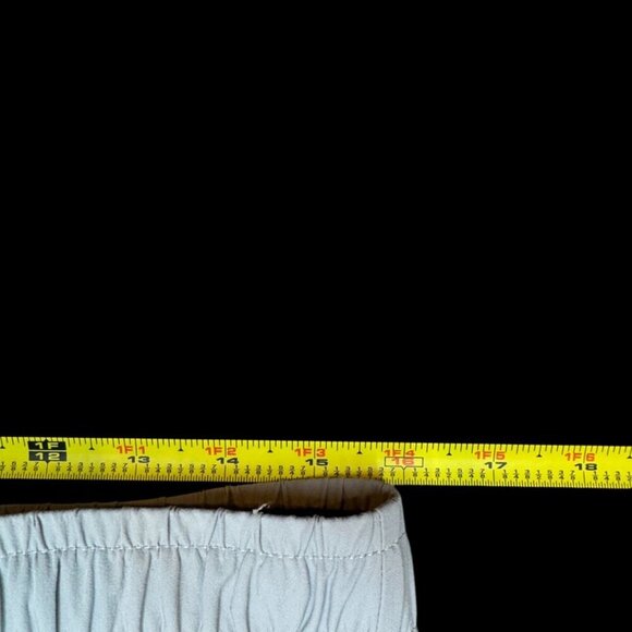 YoungLAMen's cargo joggers size XL - Picture 9 of 9